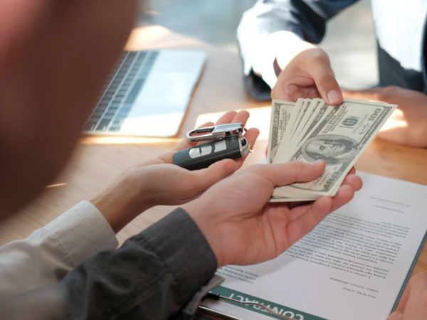 张家界讨债公司分享债务纠纷解决途径对比：诉讼与委托催收的成本收益分析